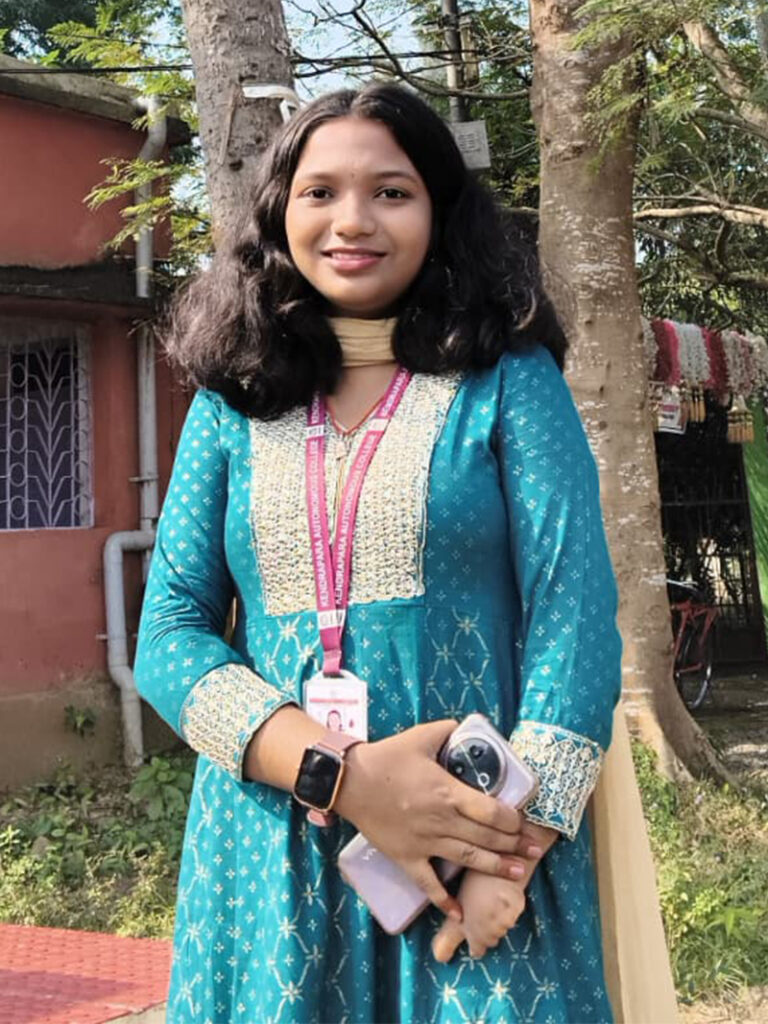 ମୋନାଲିସା ବଳ